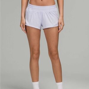 Lululemon size 2 2.5 inch hotty hots